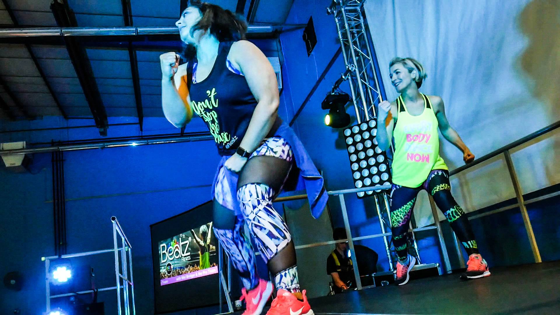 truss hire , concert trussing , rigging services , truss rigging , lighting truss , 