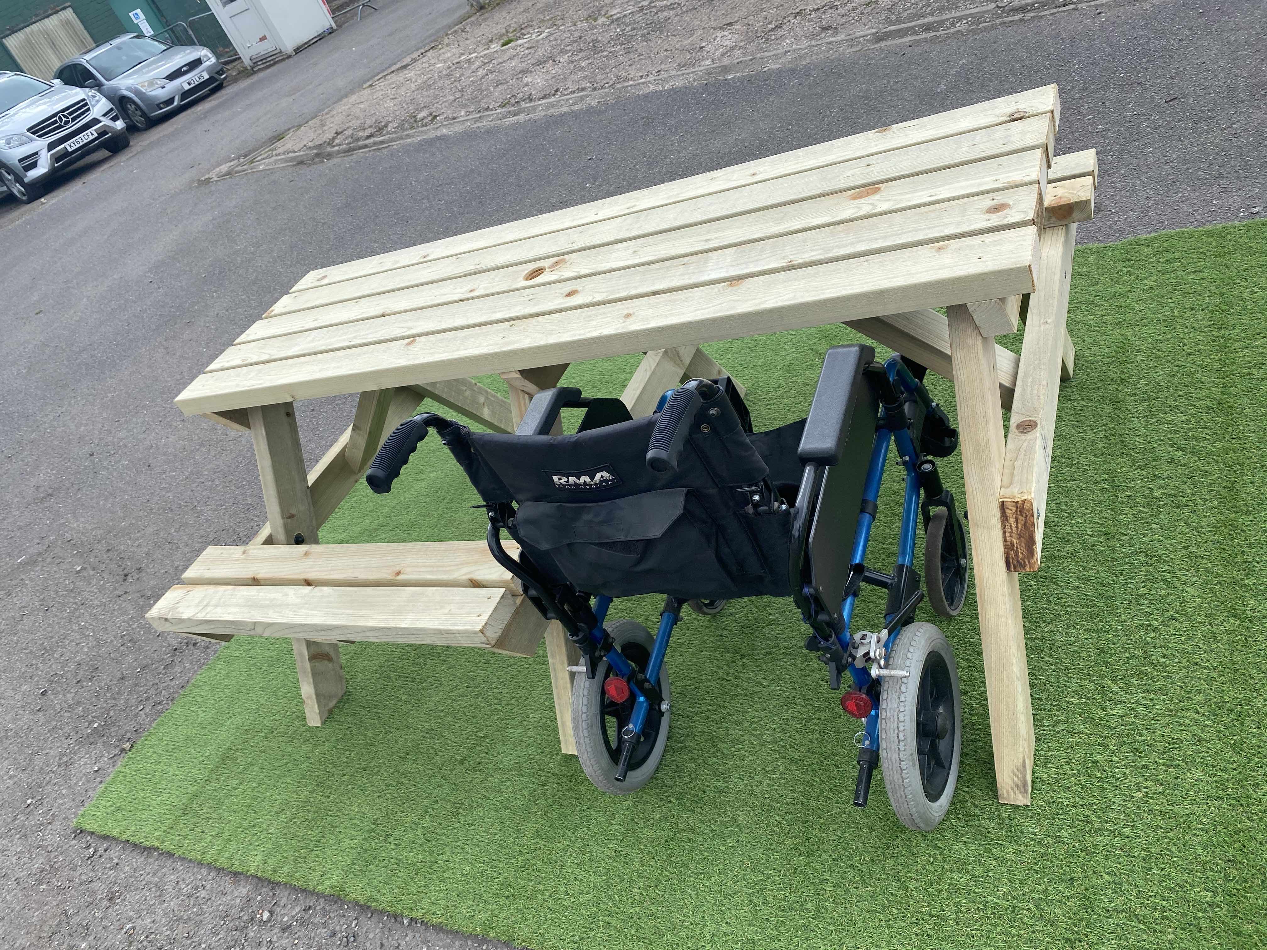 DDA picnic bench hire , 6ft picnic bench hire , outdoor furniture hire , seating hire ,stagemen , festival seating , outdoor table hire ,