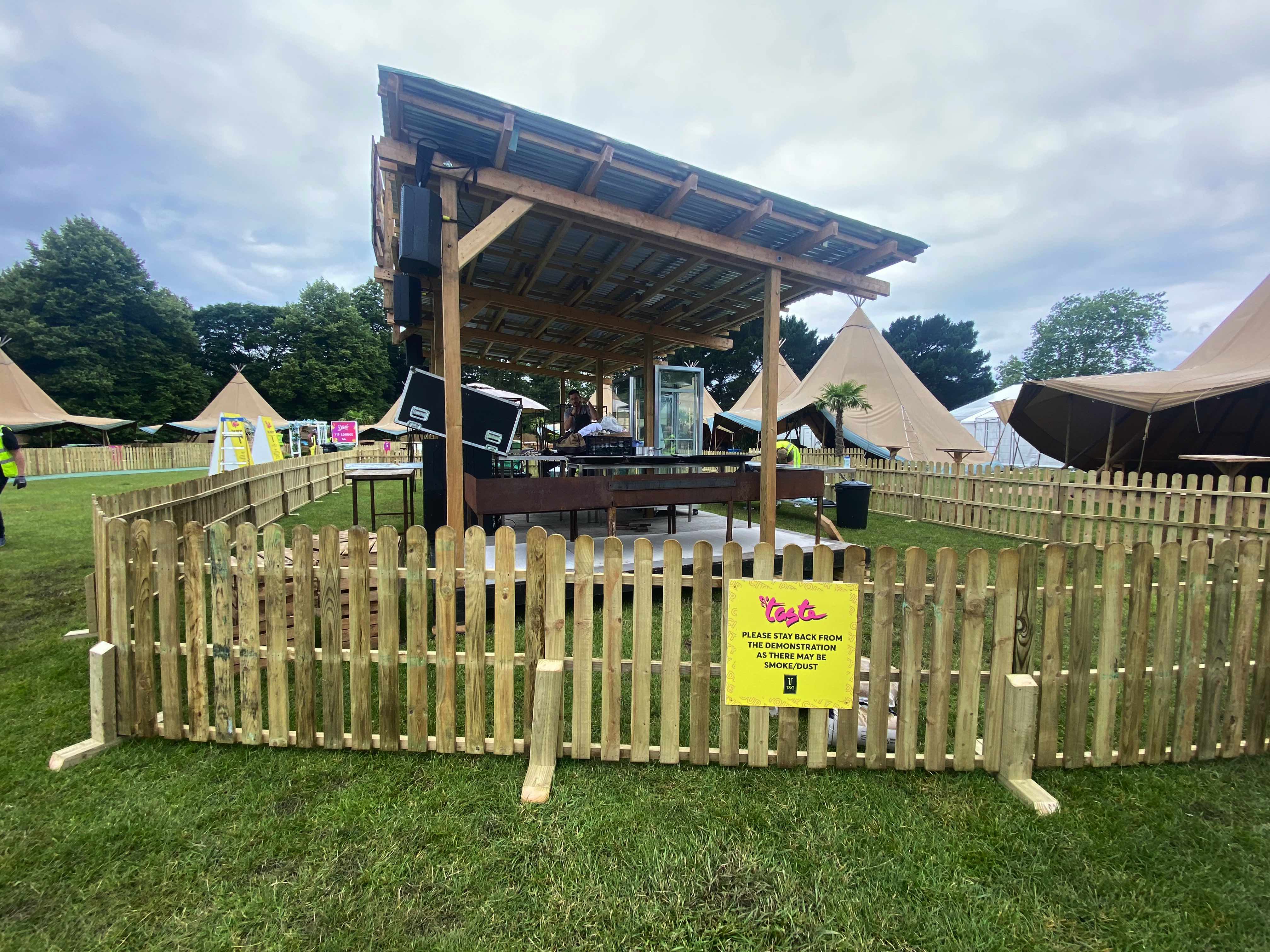 rustic picket fence hire , rustic fence , rustic fence events , picket fence hire , rental of picket fence , wooden fence hire , eventmen , stagemen ,