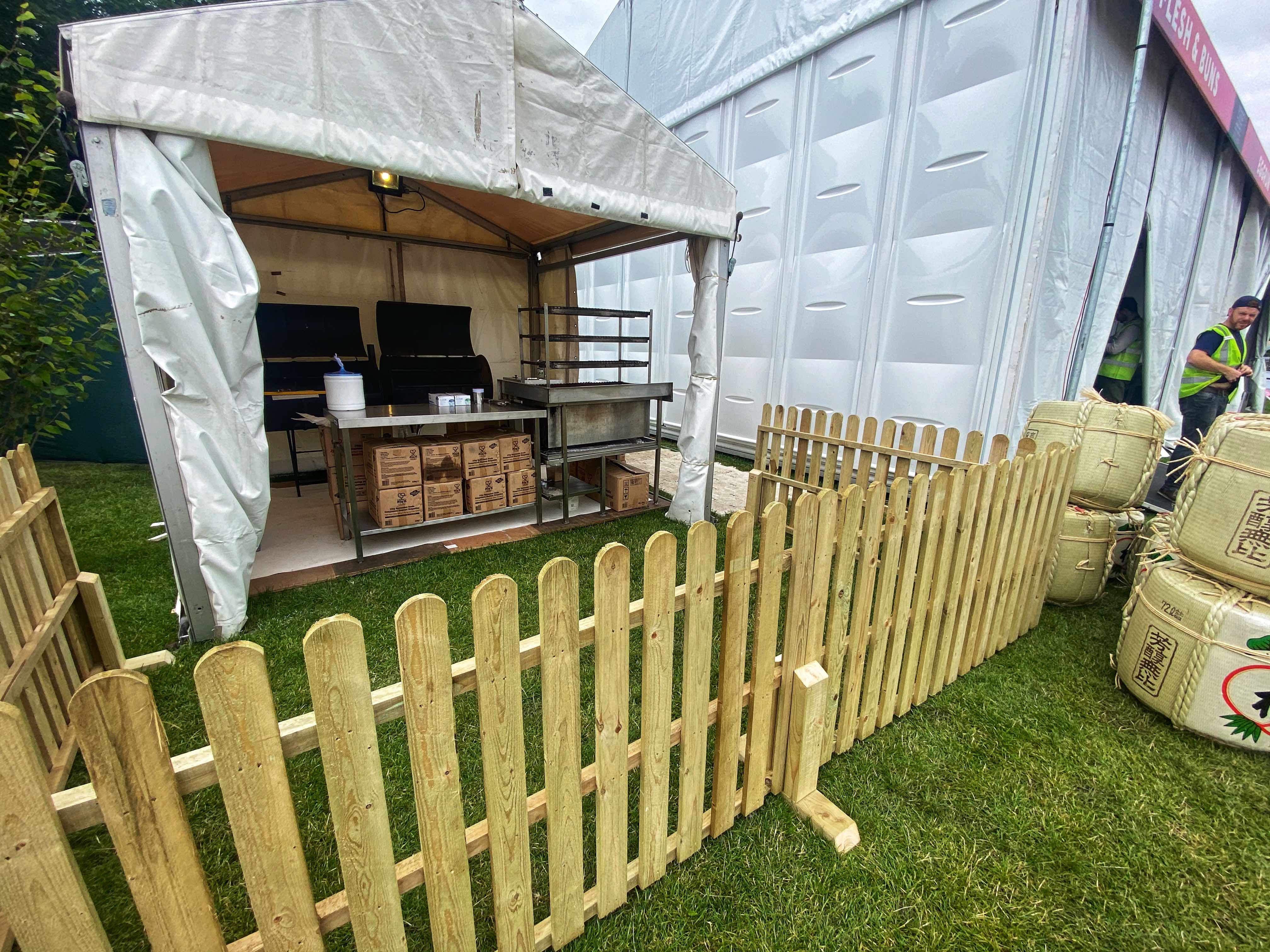 rustic picket fence hire , rustic fence , rustic fence events , picket fence hire , rental of picket fence , wooden fence hire , eventmen , stagemen ,