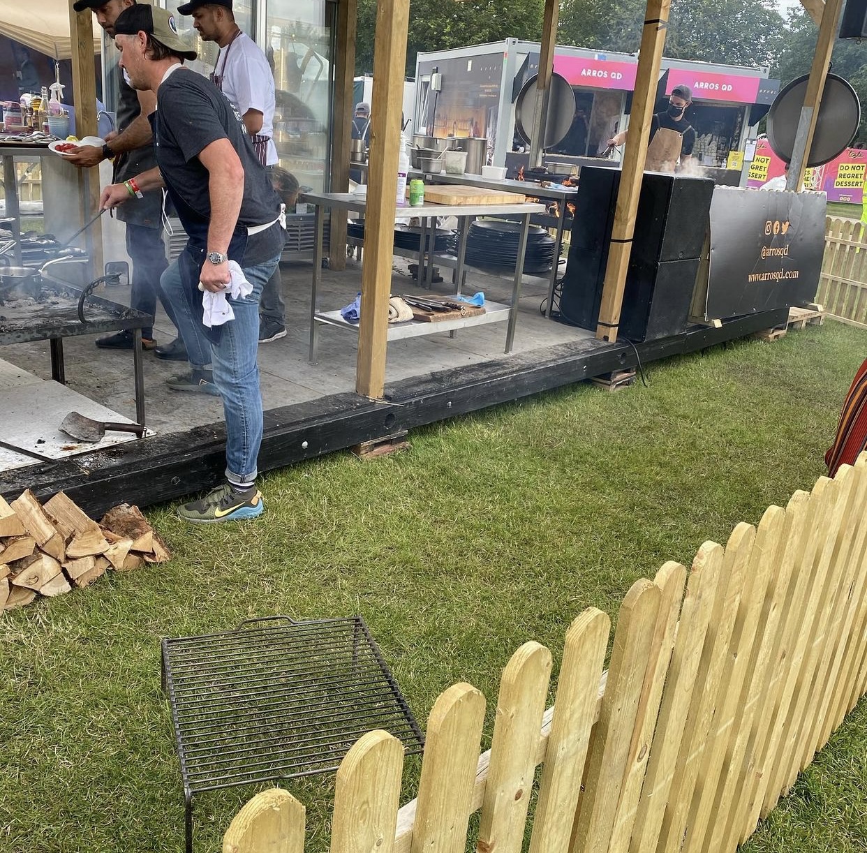 rustic picket fence hire , rustic fence , rustic fence events , picket fence hire , rental of picket fence , wooden fence hire , eventmen , stagemen ,