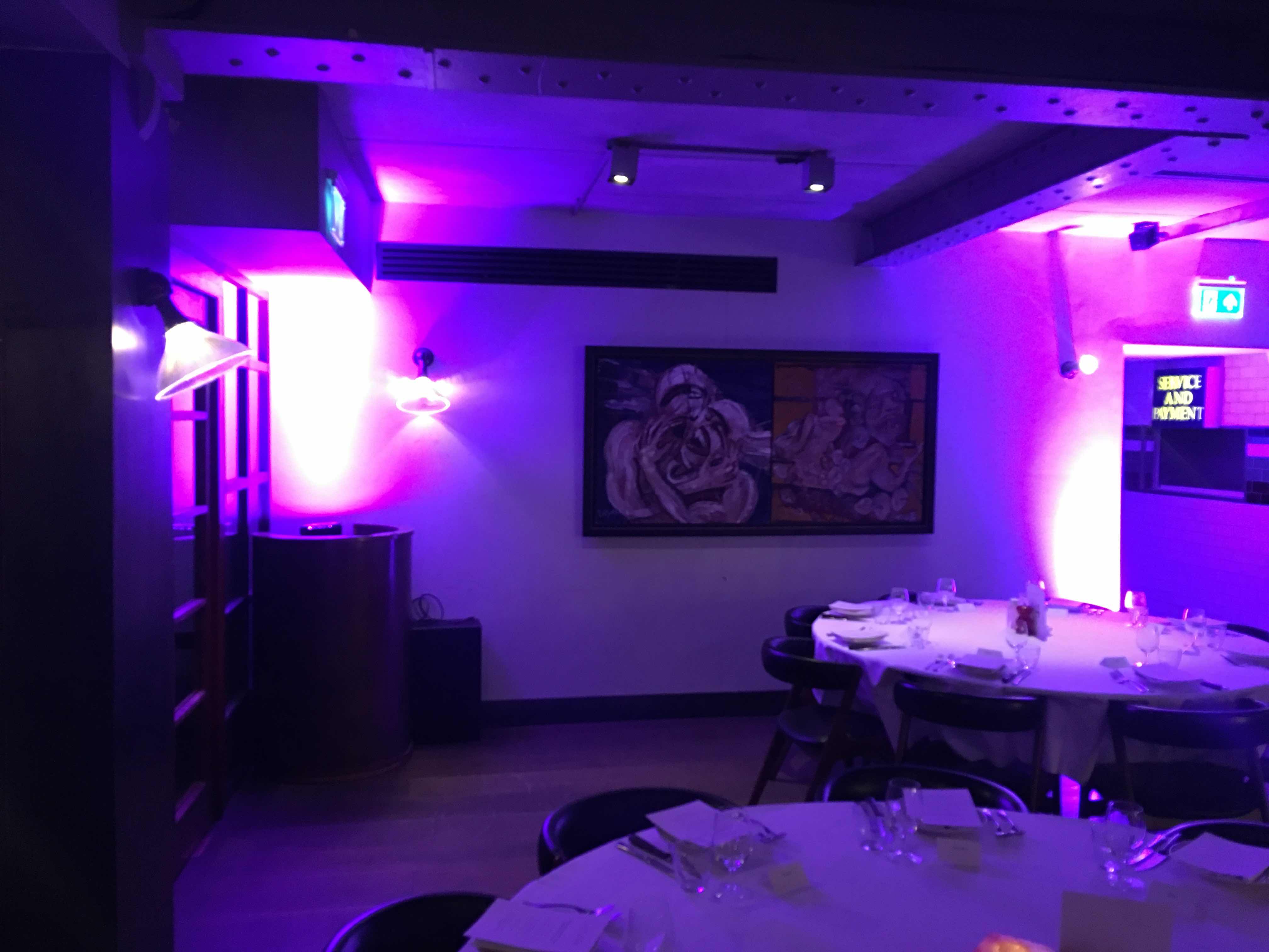 LED uplighter hire , uplighter hire , wall light hire , LED lighting hire , stagemen ,