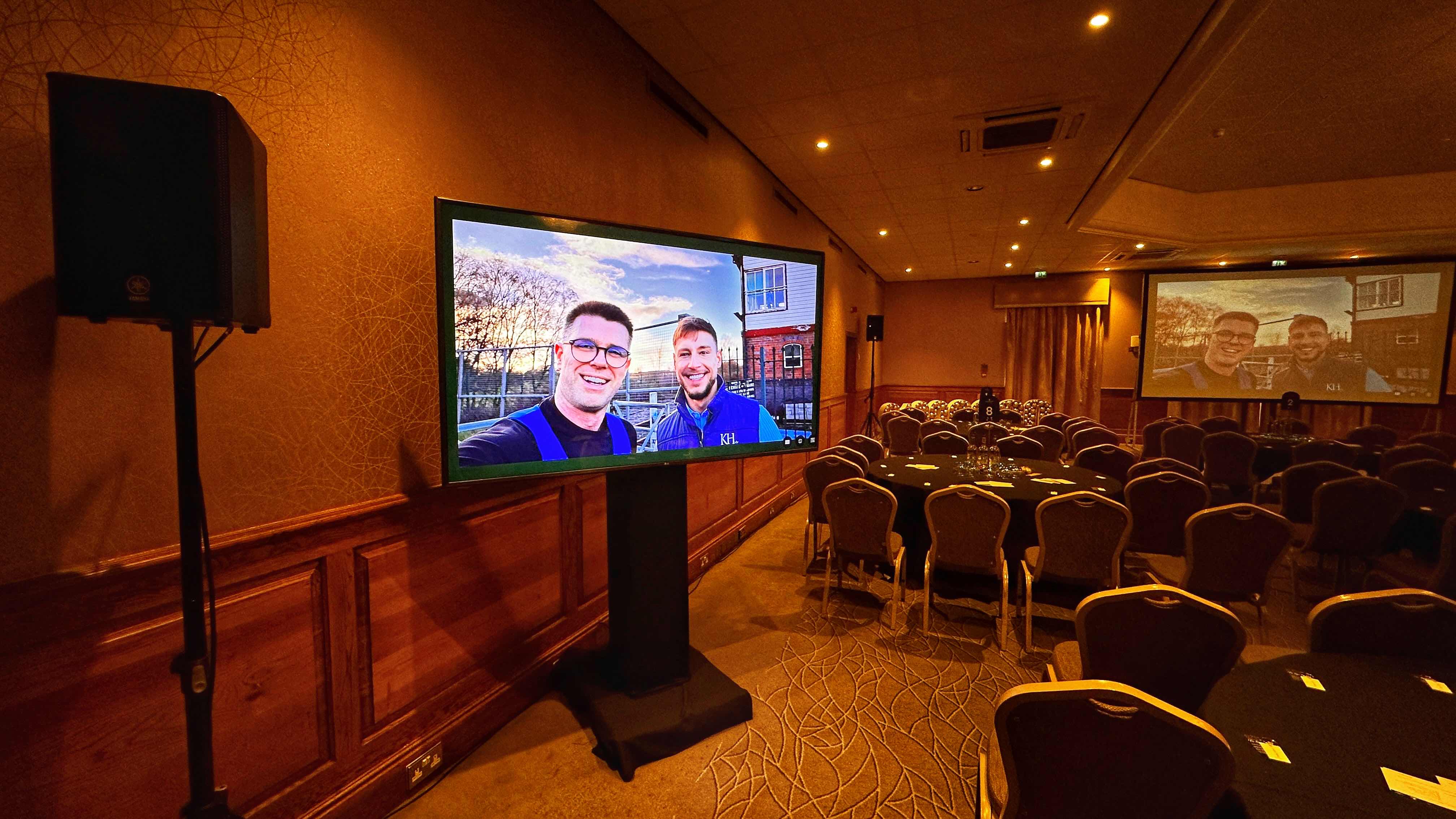 screen hire , tv screen hire , tv hire , big screen hire , tv for conference hire , 