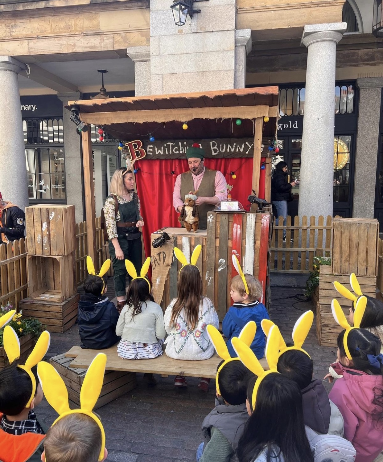 rustic picket fence hire , rustic fence , rustic fence events , picket fence hire , rental of picket fence , wooden fence hire , eventmen , stagemen ,