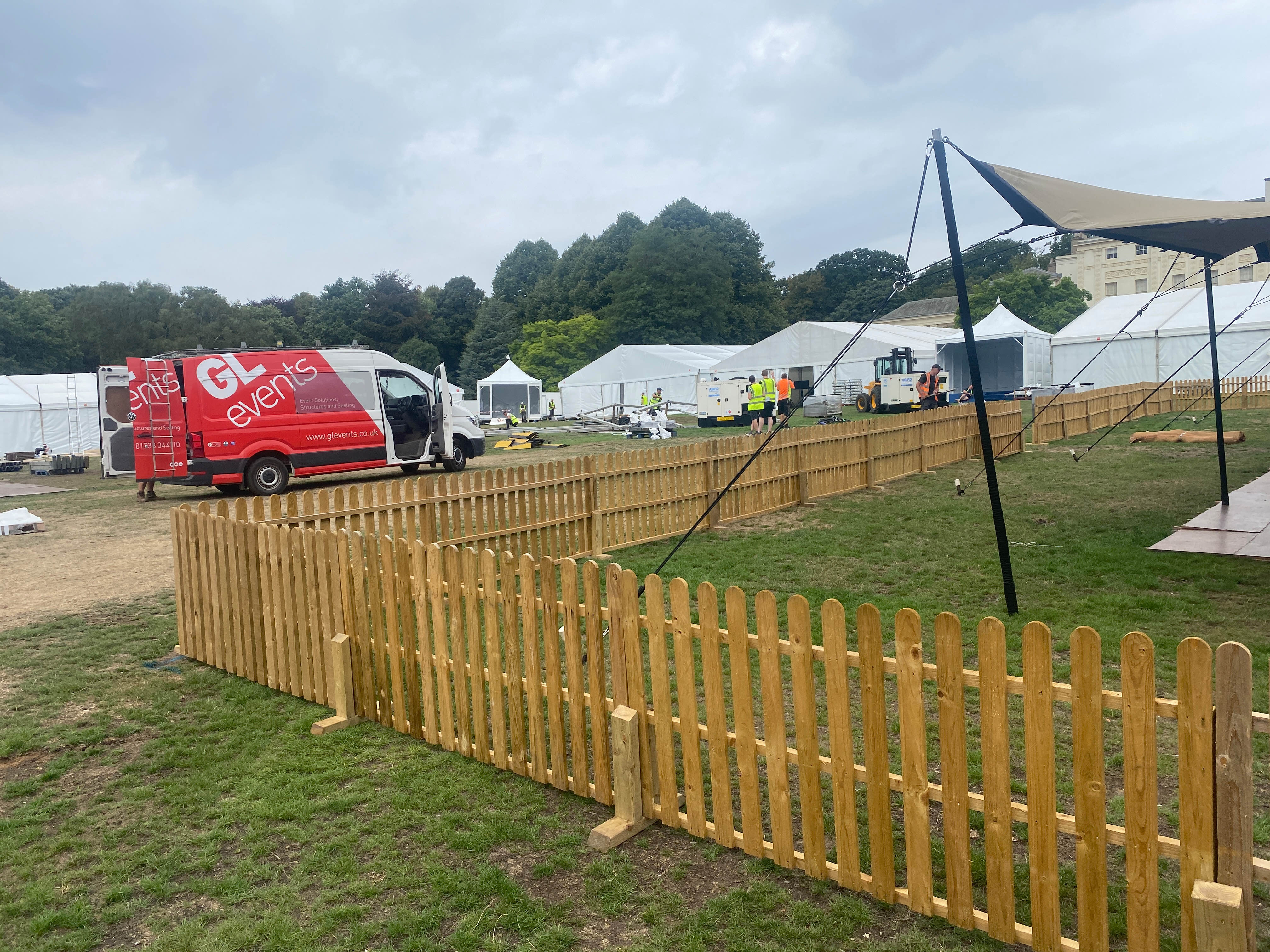 rustic picket fence hire , rustic fence , rustic fence events , picket fence hire , rental of picket fence , wooden fence hire , eventmen , stagemen ,