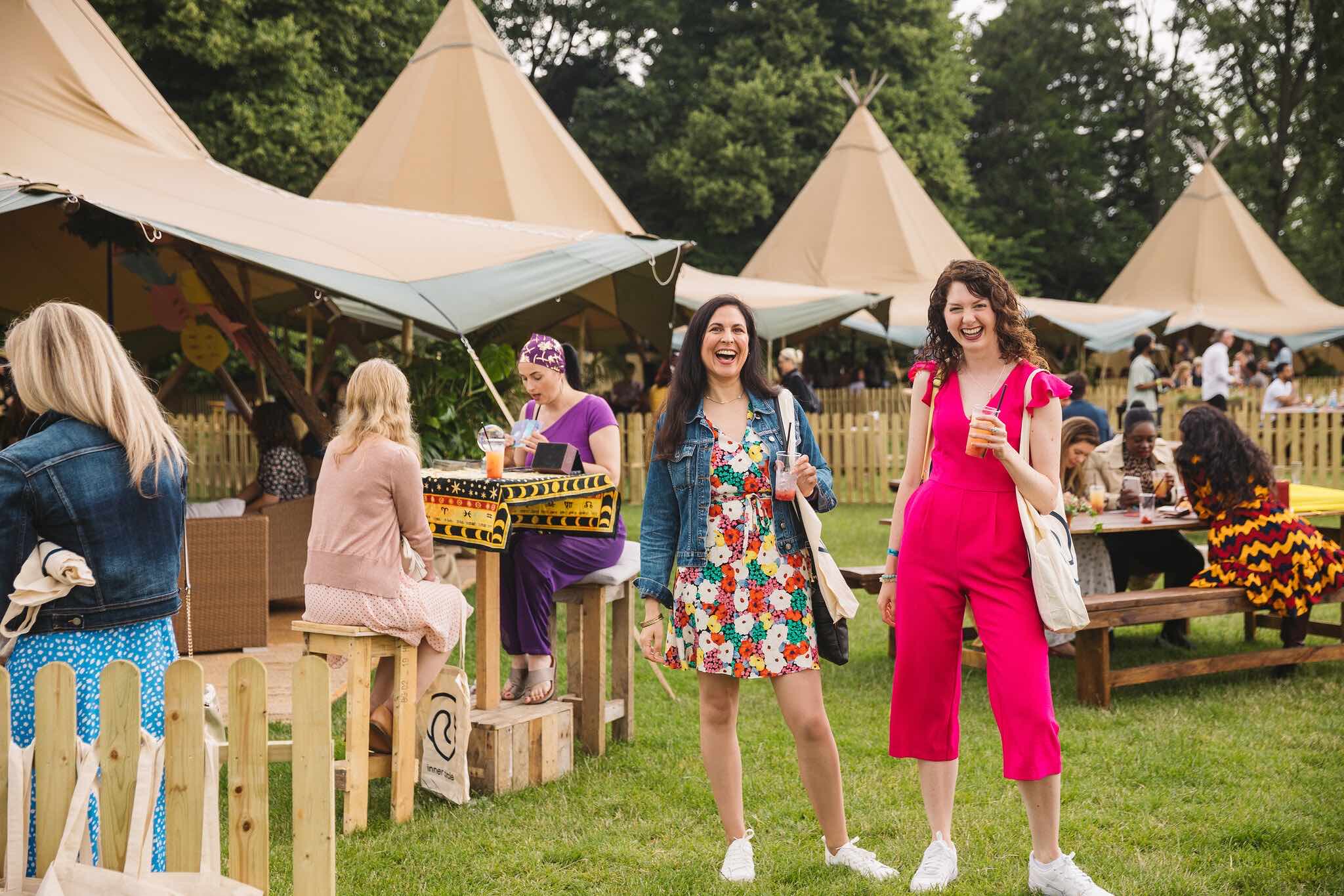 rustic picket fence hire , rustic fence , rustic fence events , picket fence hire , rental of picket fence , wooden fence hire , eventmen , stagemen ,