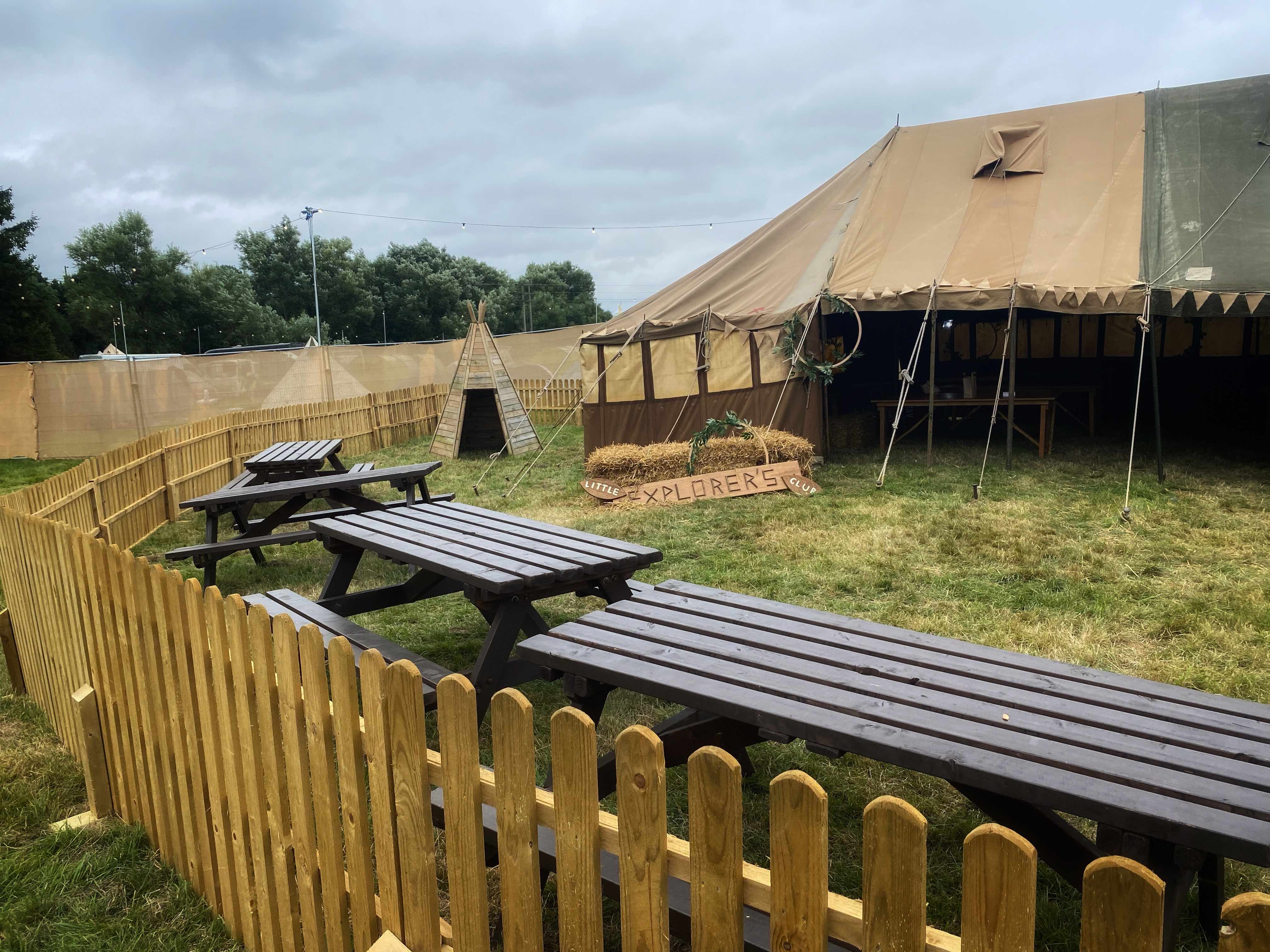 rustic picket fence hire , rustic fence , rustic fence events , picket fence hire , rental of picket fence , wooden fence hire , eventmen , stagemen ,