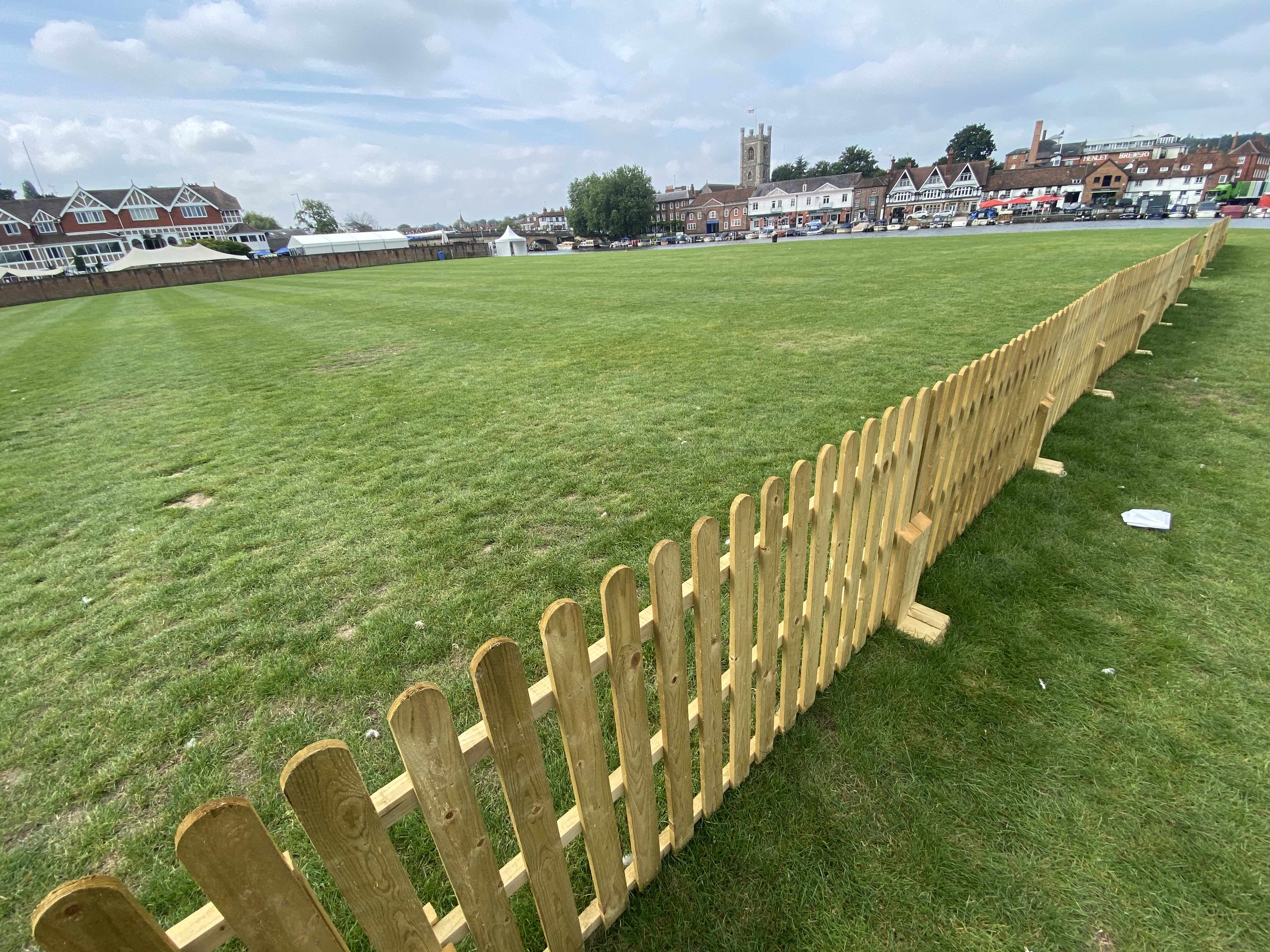 rustic picket fence hire , rustic fence , rustic fence events , picket fence hire , rental of picket fence , wooden fence hire , eventmen , stagemen ,