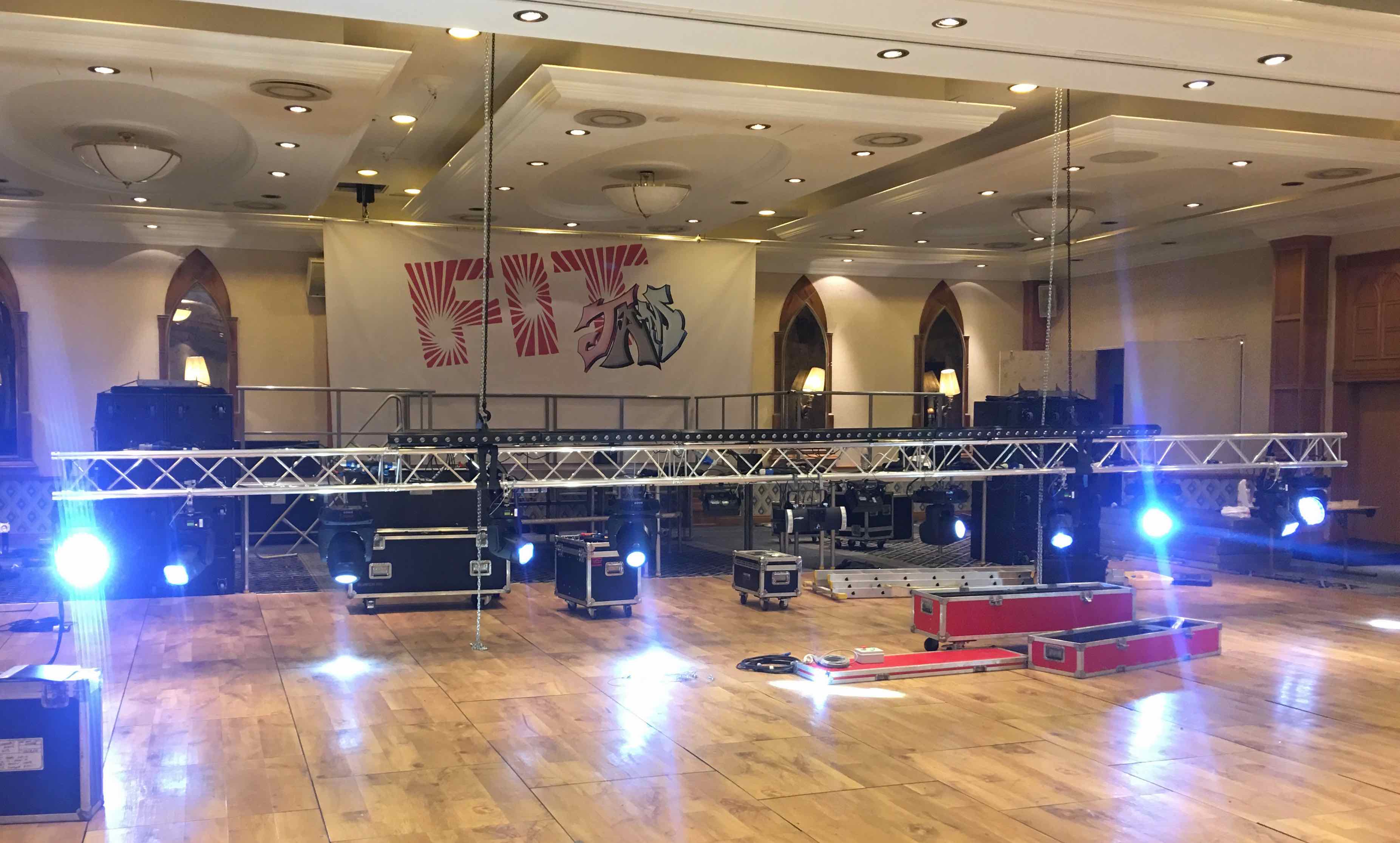 Truss hire near to me - Stage Men