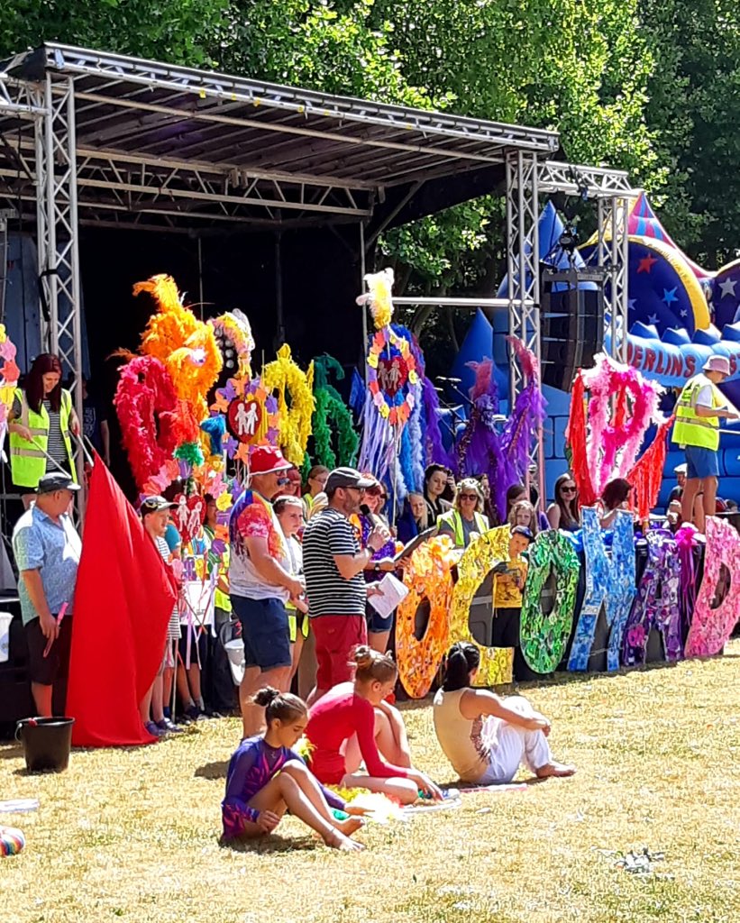 outdoor stage hire, stage for festival , stage hire near me , staging for events , staging for concert , platform hire , stage hire Birimingham , stage hire London , stage hire Nottingham , stage hire Stafford , 
