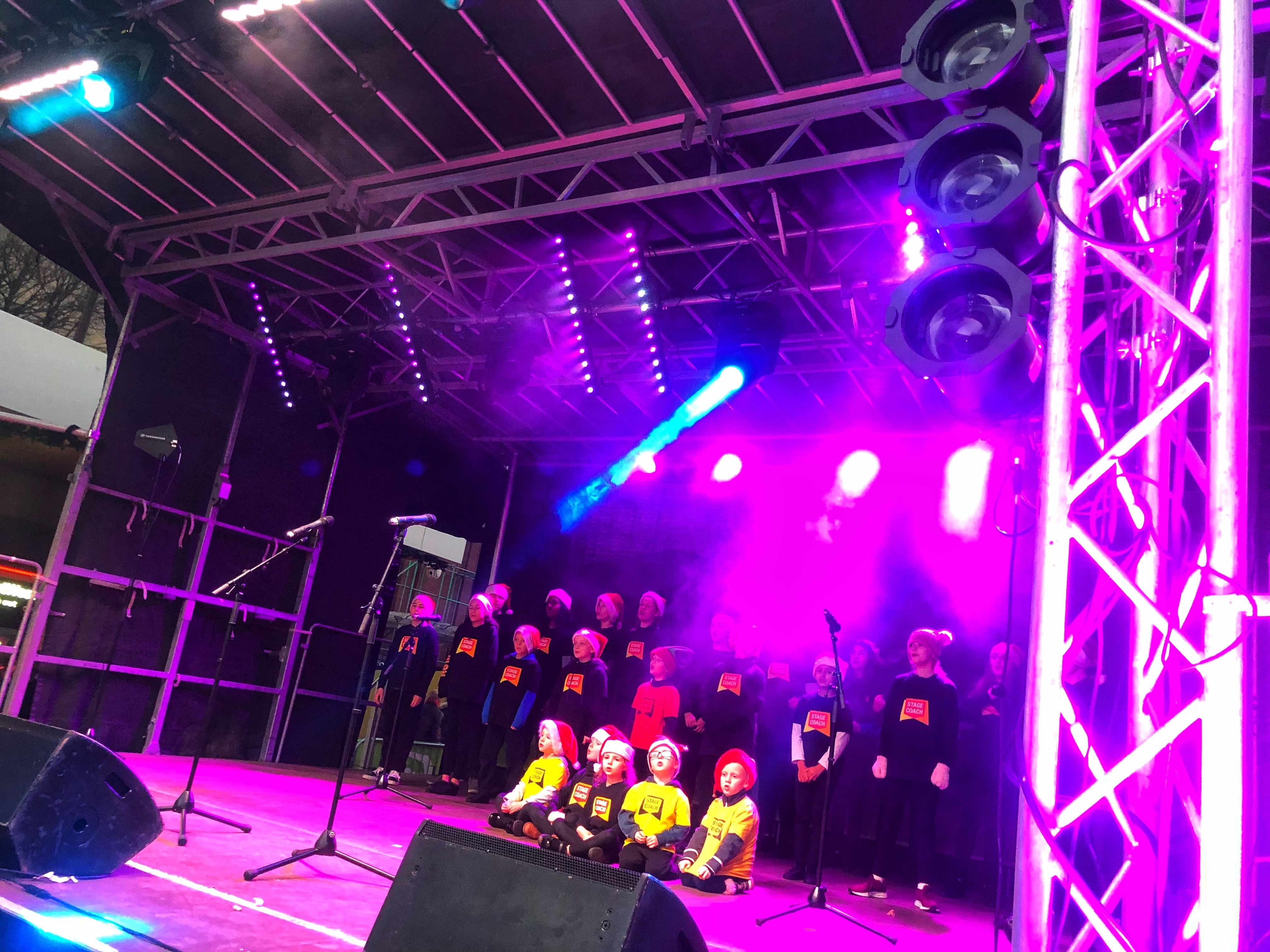outdoor stage hire, stage for festival , stage hire near me , staging for events , staging for concert , platform hire , stage hire Birimingham , stage hire London , stage hire Nottingham , stage hire Stafford , 