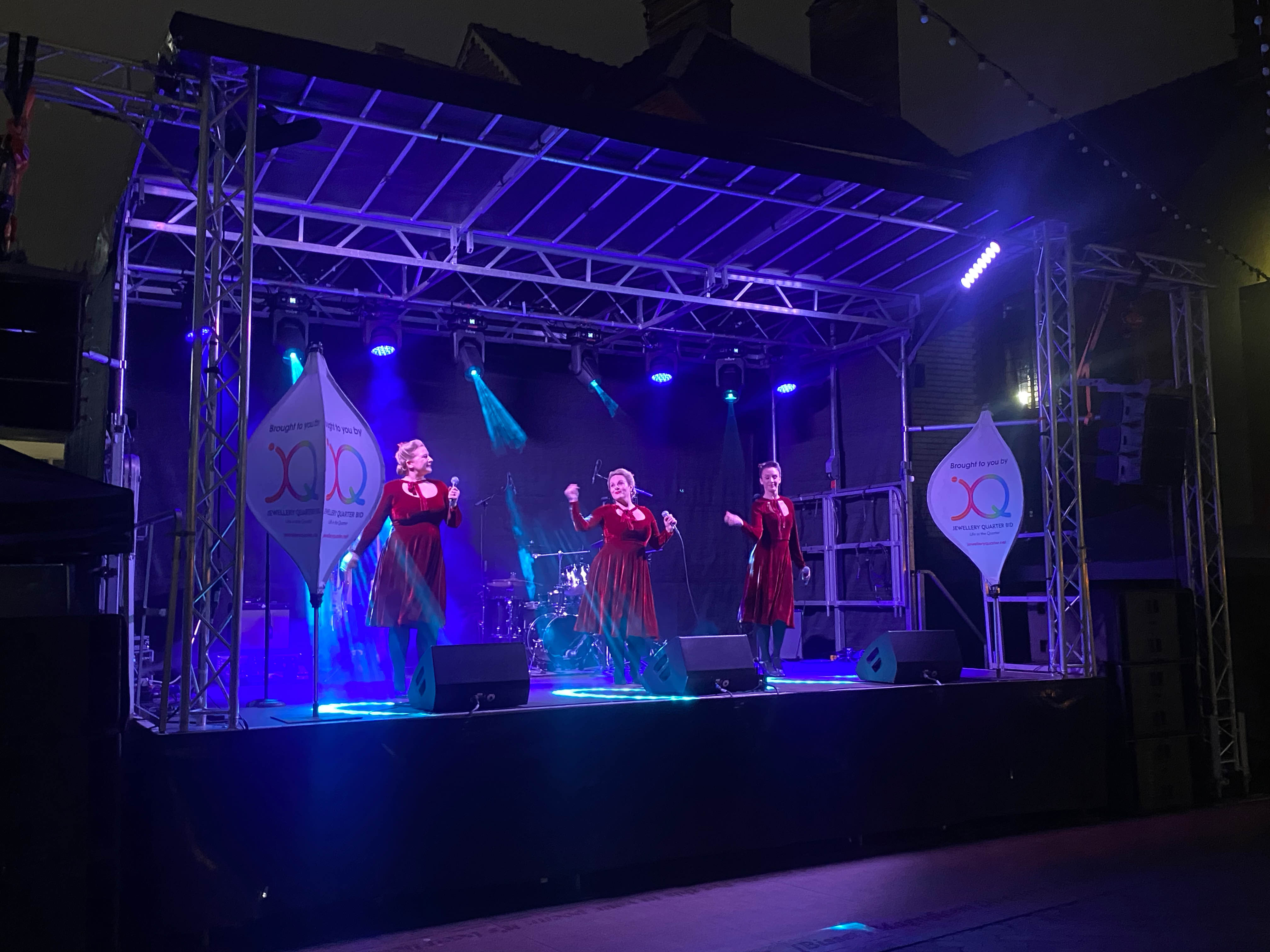 outdoor stage hire , staging hire , stage hire , outdoor event stage , 