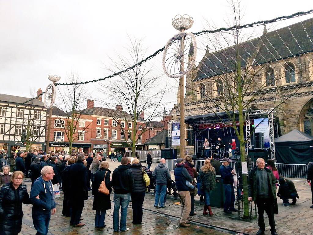 outdoor stage hire, stage for festival , stage hire near me , staging for events , staging for concert , platform hire , 